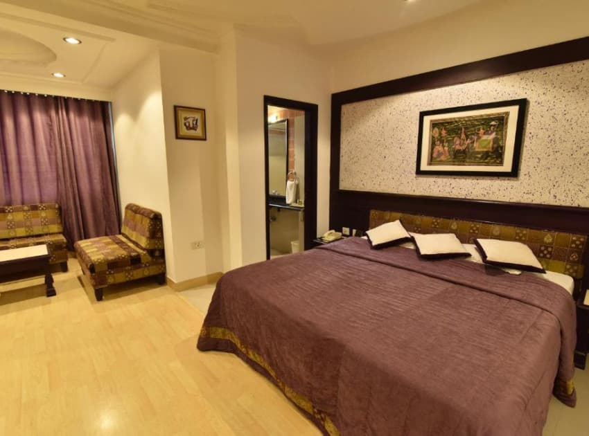 Hotel Niky International - Image 4