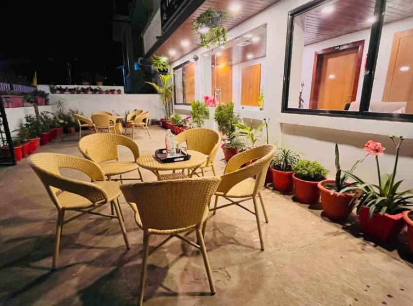 Book Gulmarg Residency in Mount Abu