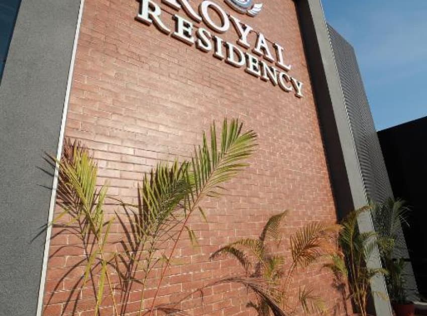 Royal Residency - Image 3