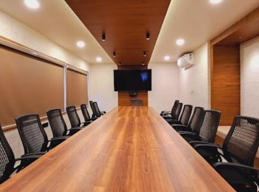 Phoenix Holidays - Image 3