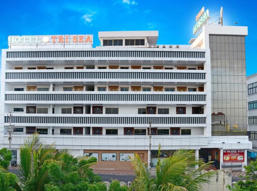 Book Hotel Tri Sea in Kanyakumari