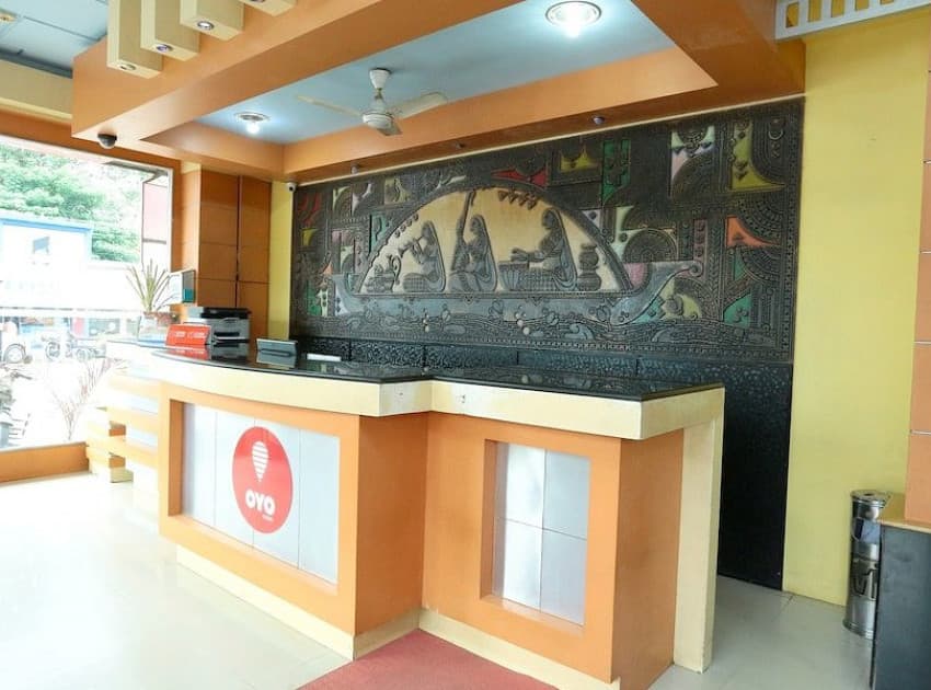 Book RV Tower Hotel in Guruvayur