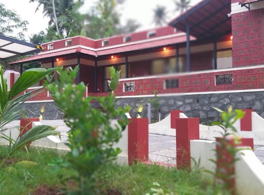 The Ixora - A Boutique Homestay - Image 4