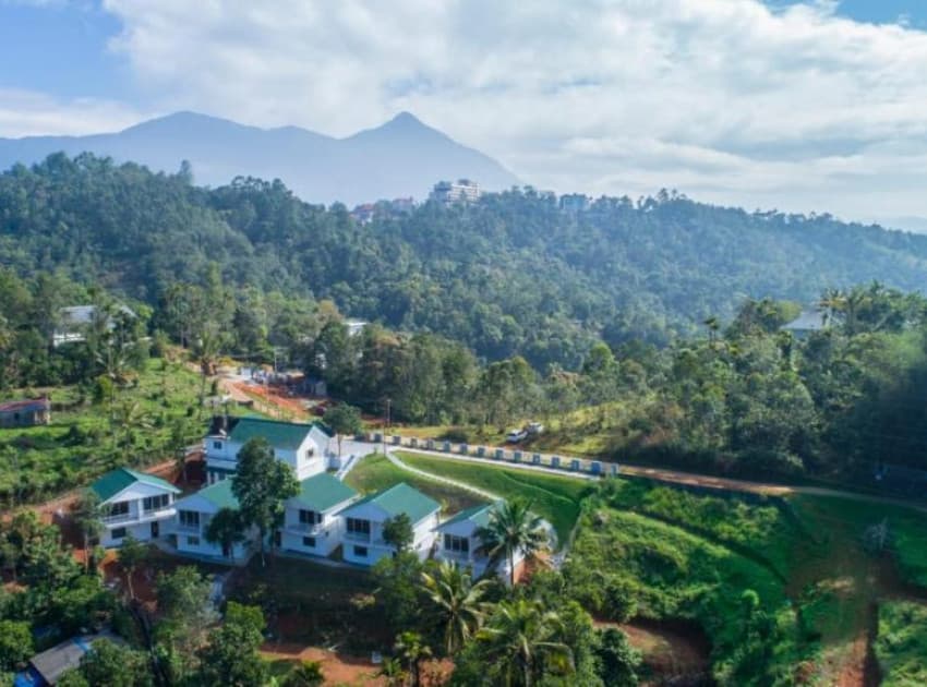 Rainwood Aurum Resort - Image 2