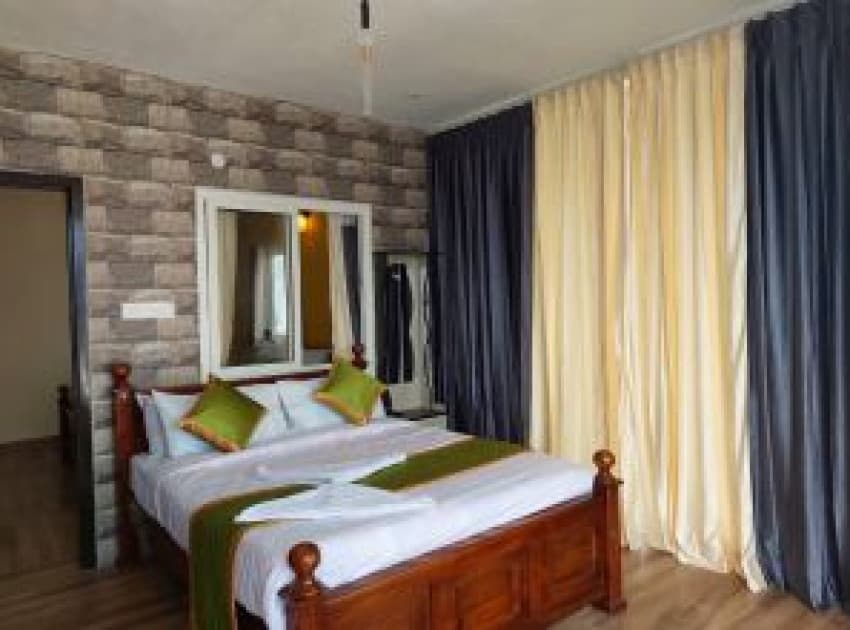 Book Queen Double Room room in Kodaikanal