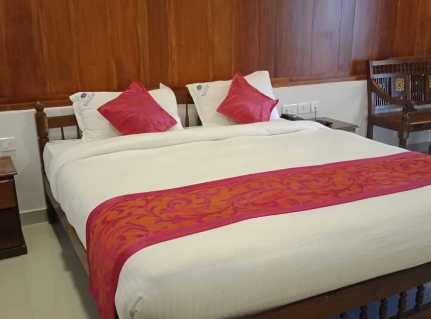 Book Garden Room room in Varkala