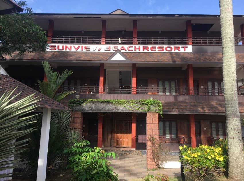 Book Deluxe Sea face Room room in Varkala