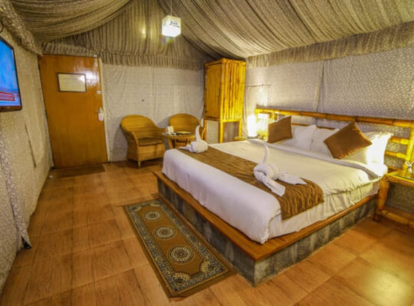 Book Luxury Swiss Tent room in Yercaud
