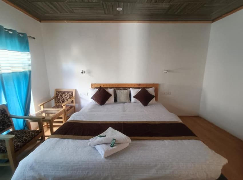 Book Deluxe Double Bed Room room in Leh Ladakh