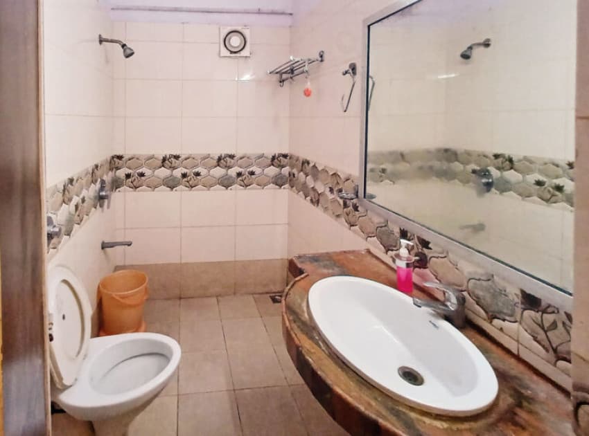 Book Deluxe Double Room room in Mount Abu