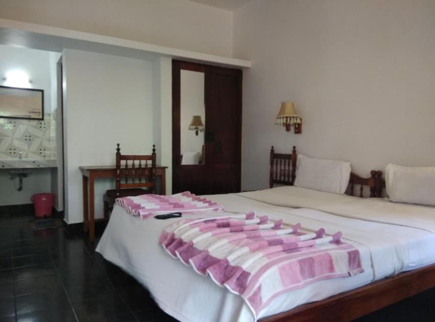 Book NON A/C DOUBLE ROOM room in Kovalam
