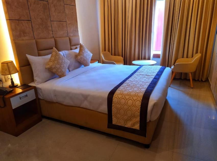 Book EXECUTIVE ROOMS-SINGLE room in Kasaragod