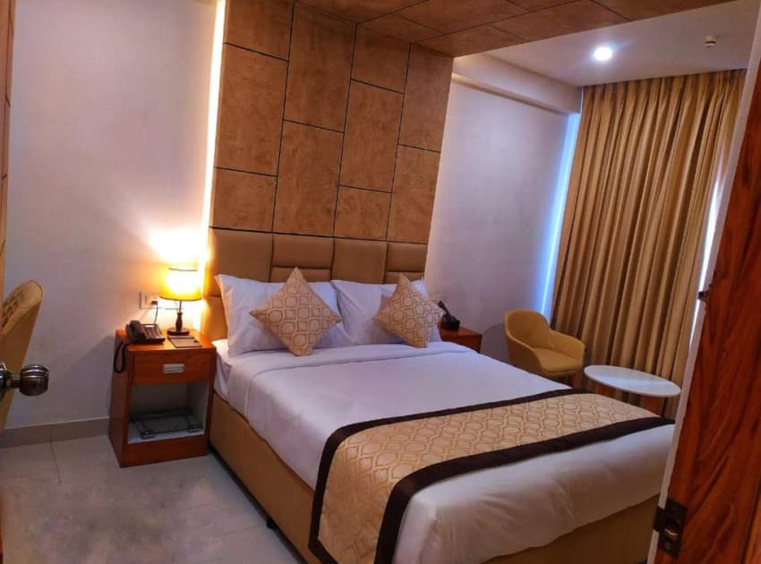Book EXECUTIVE ROOMS-SINGLE room in Kasaragod
