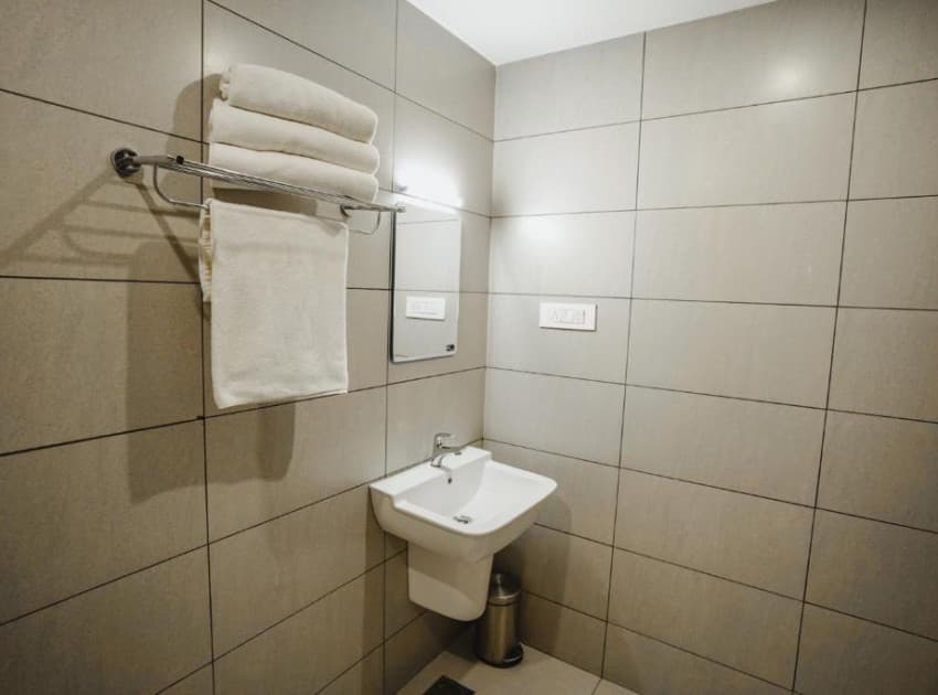 Book Ac Executive Suite Room room in Athirapally