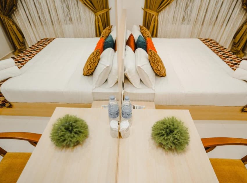 Book Ac Superior Family Room room in Athirapally