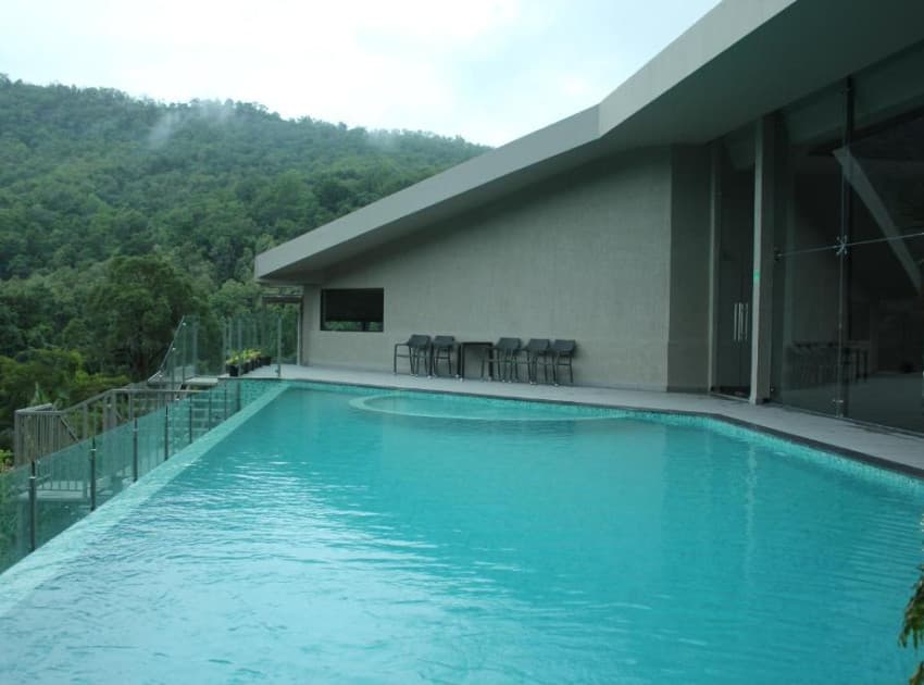 Book Premium Waterfront Villa With Private Pool room in Athirapally