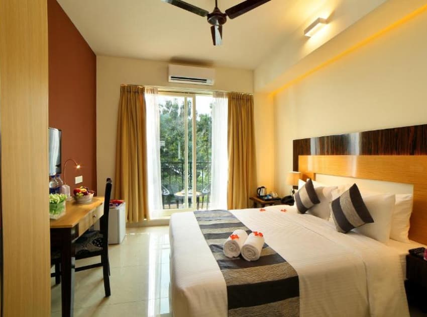 Book Muthuvar Suite - 03 Bed Room Suite room in Athirapally