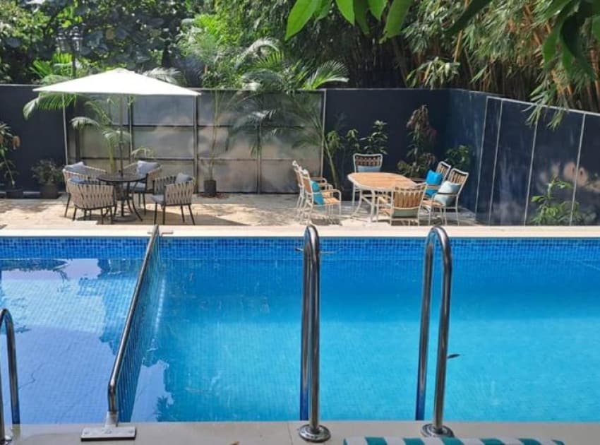 Book Muthuvar Suite - 03 Bed Room Suite room in Athirapally