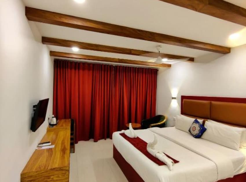 Book Panoramic Suite Sea View room in Kovalam