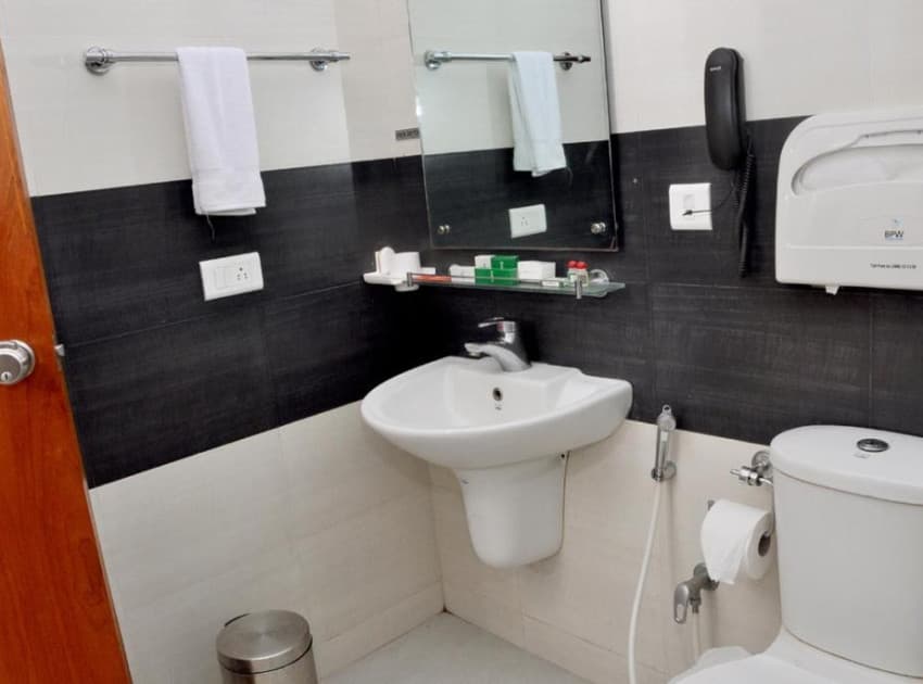 Book Budget Double Room room in Palakkad