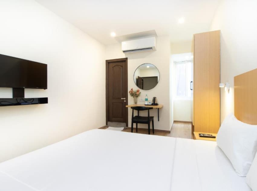 Book Economy Double Room room in Bangalore