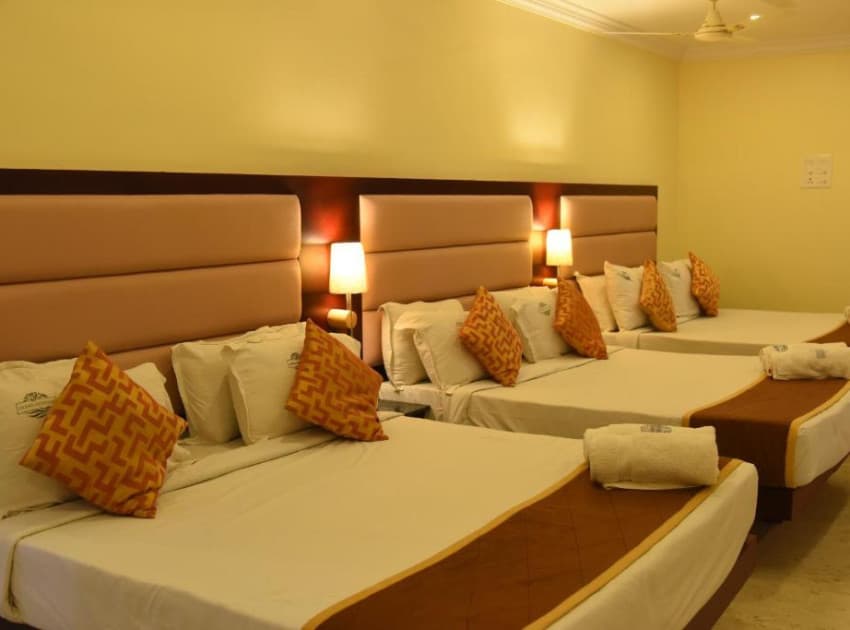 Book Superiour Eight Bed room in Kanyakumari