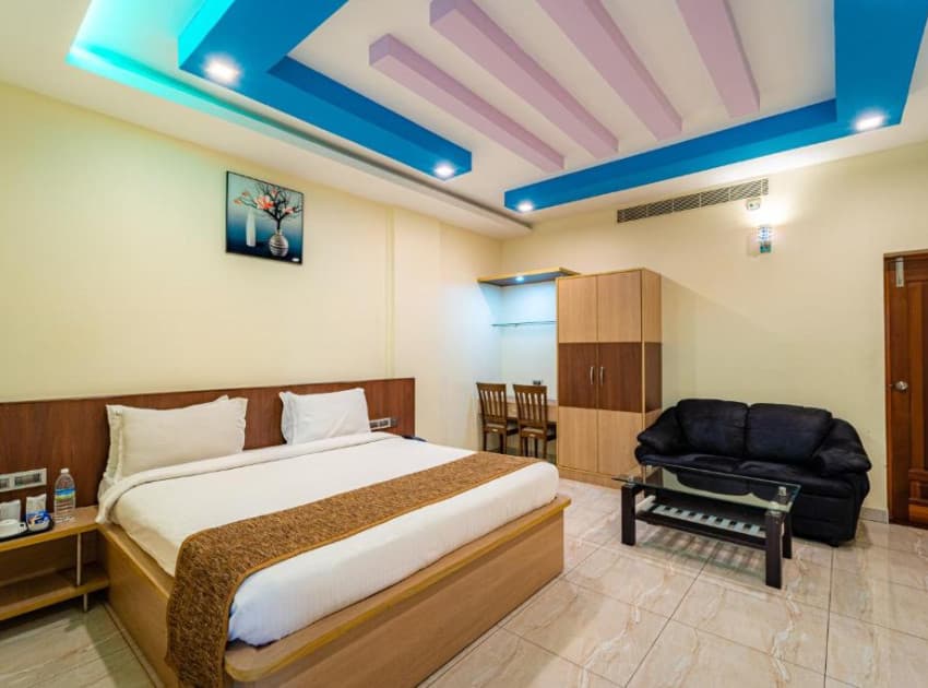Book Standard Double Room room in Pondicherry