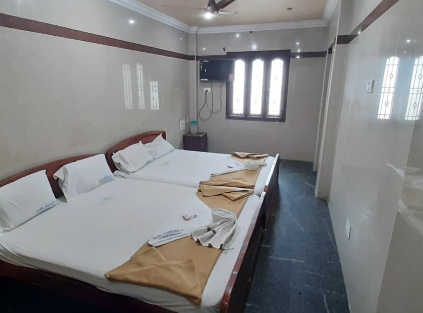Book 4 Bed Non A/C Room room in Rameswaram