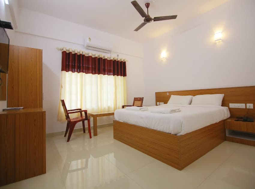 Book Standard Double Room room in Guruvayur