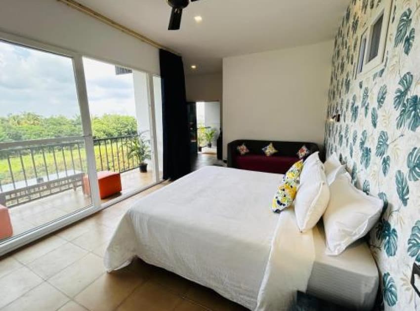 Book Junior Suite with Mountain View room in Bangalore