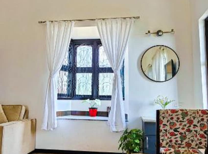 Book Suite with Mountain View room in Bangalore