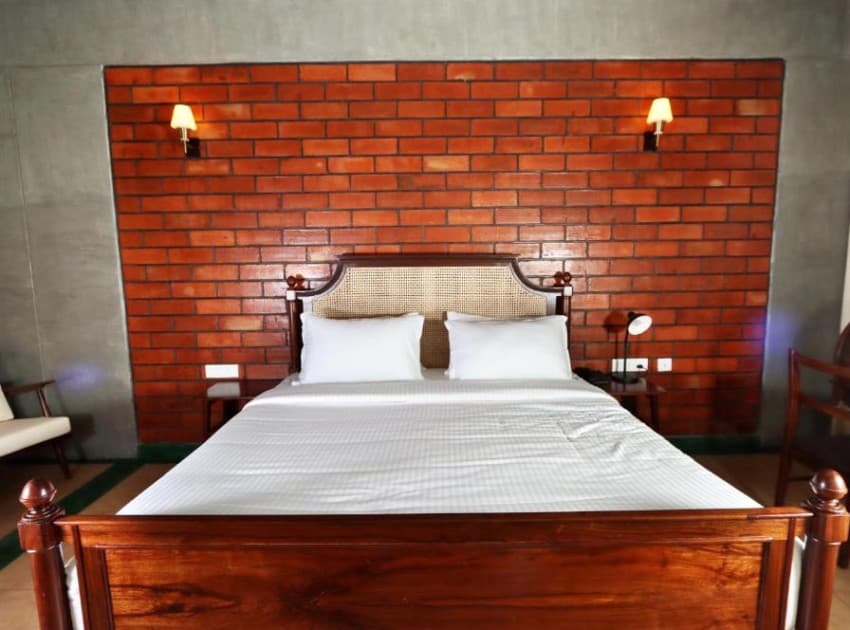 Book Deluxe Double Room room in Pondicherry