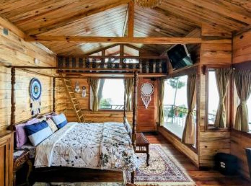 Book Superior King Room room in Kodaikanal