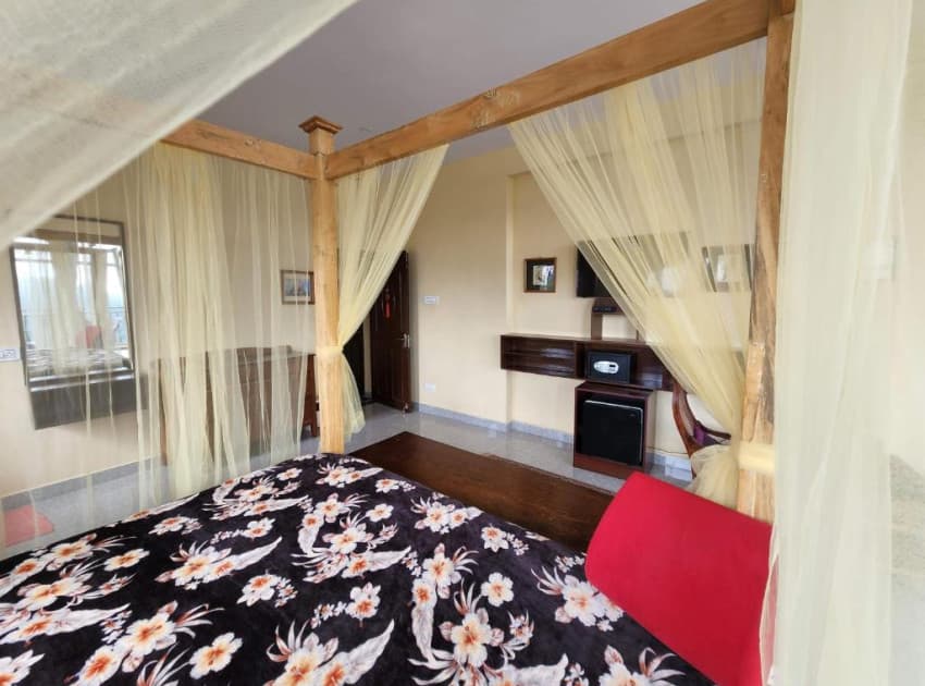 Book Deluxe King Room room in Kodaikanal