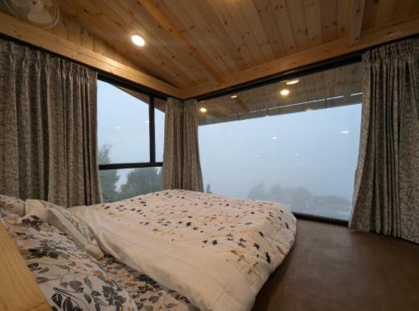 Book Deluxe Bungalow room in Kodaikanal