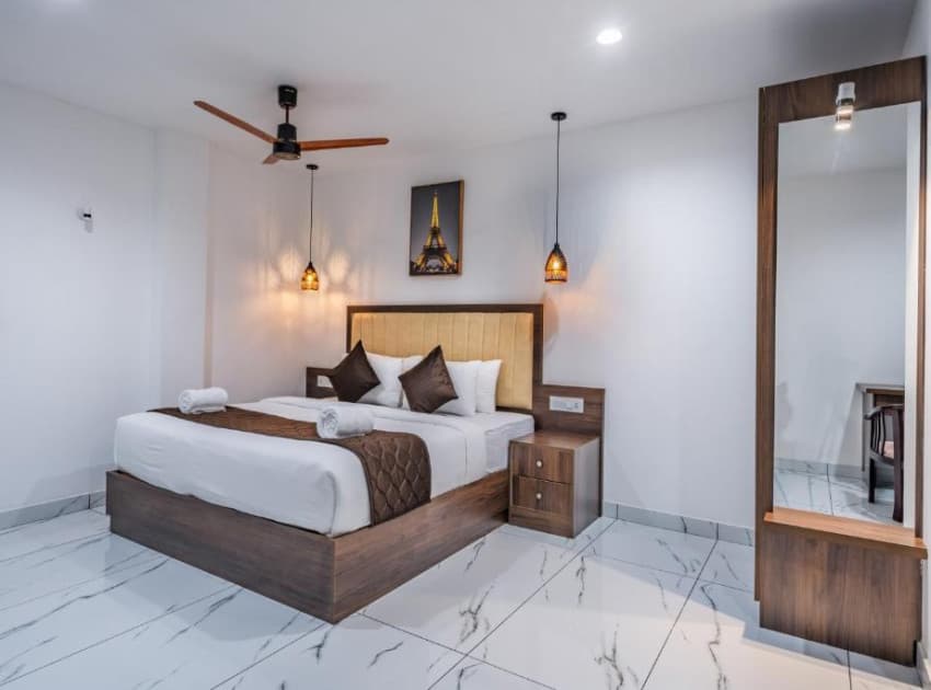 Book Deluxe King Room room in Cochin