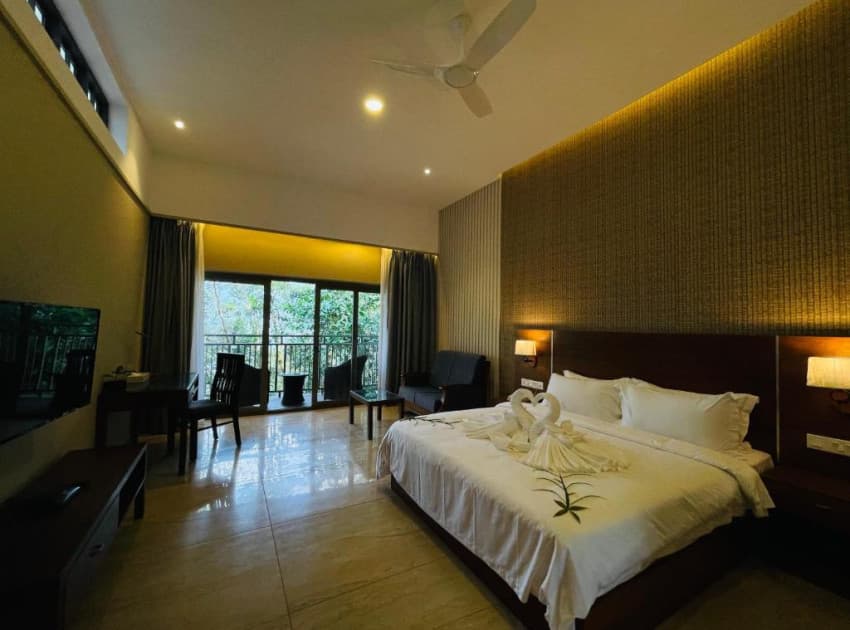 Book Cottage Room room in Munnar